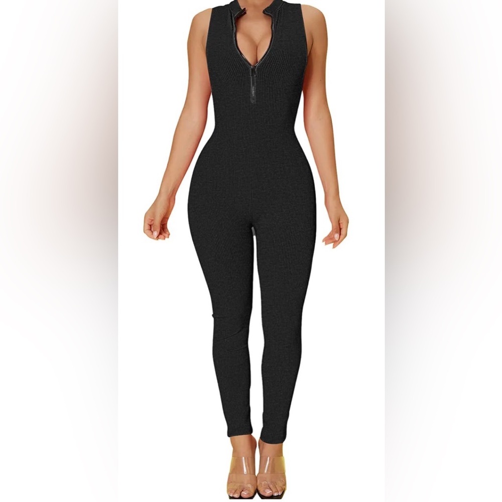 NWT Pretty Garden ribbed fitted jumpsuit